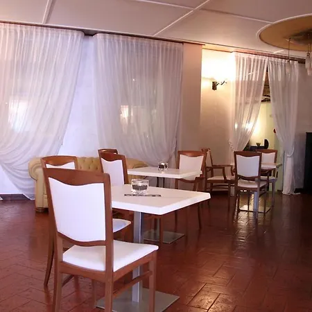 Monte Del Re 4* دوتسا