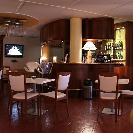 מלון Monte Del Re 4*