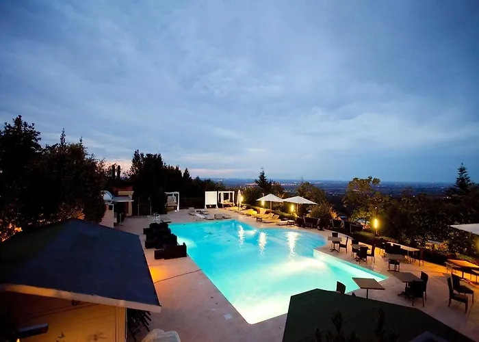 Monte Del Re Hotell 4*