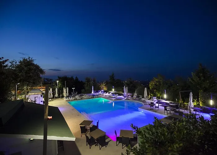 Monte Del Re Hotell Dozza